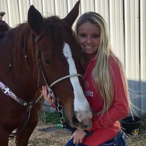 Meet your Posher, Hailey